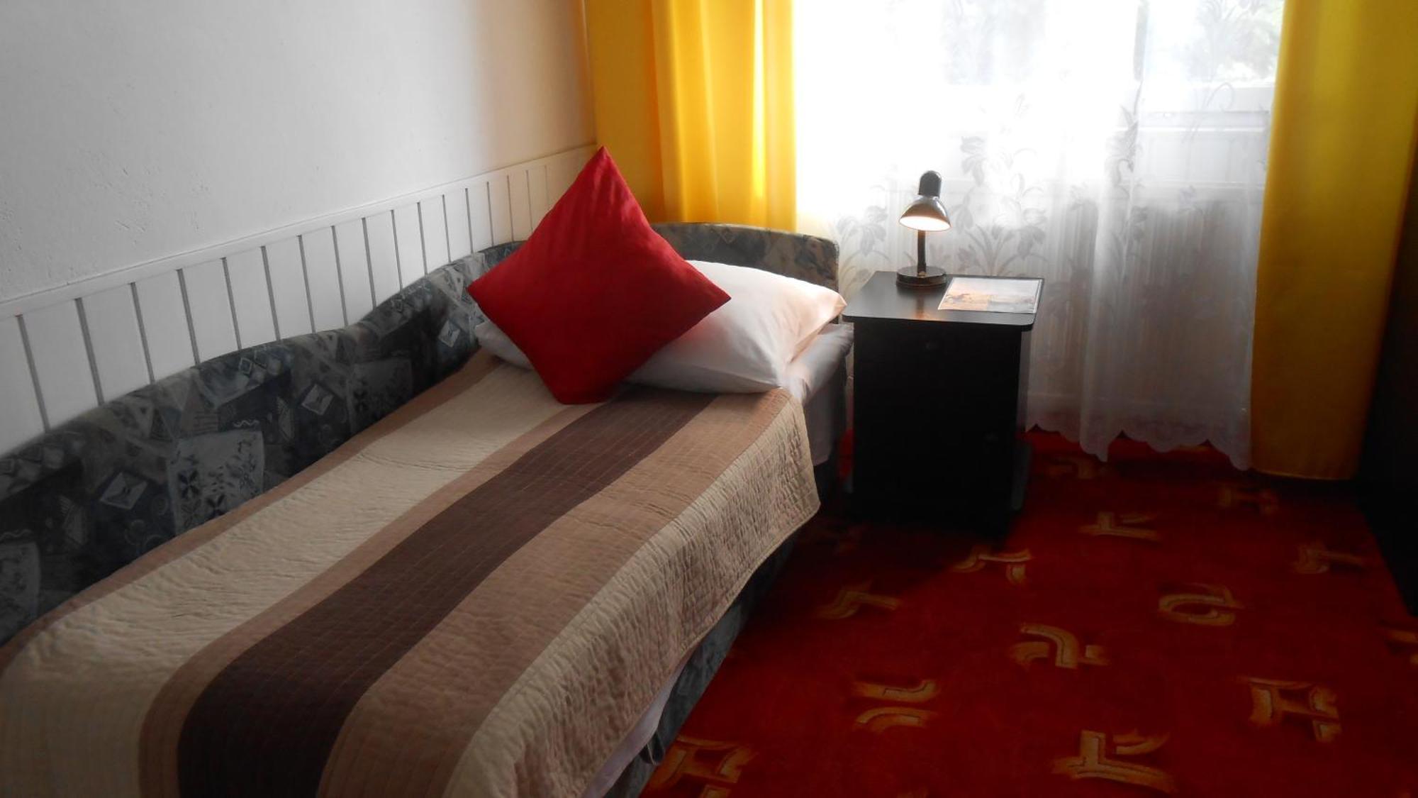Hotel Leon Biała Podlaska Δωμάτιο φωτογραφία