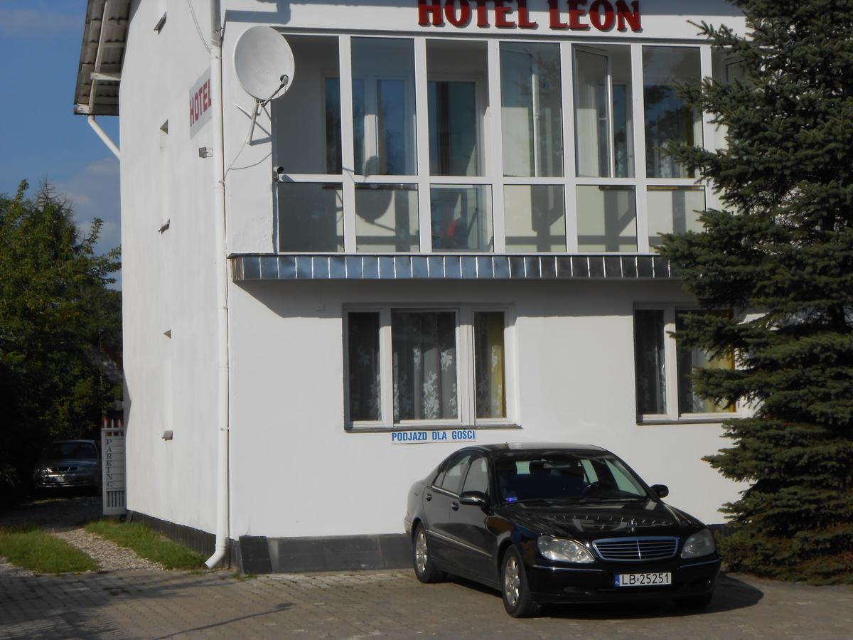 Hotel Leon Biała Podlaska Εξωτερικό φωτογραφία